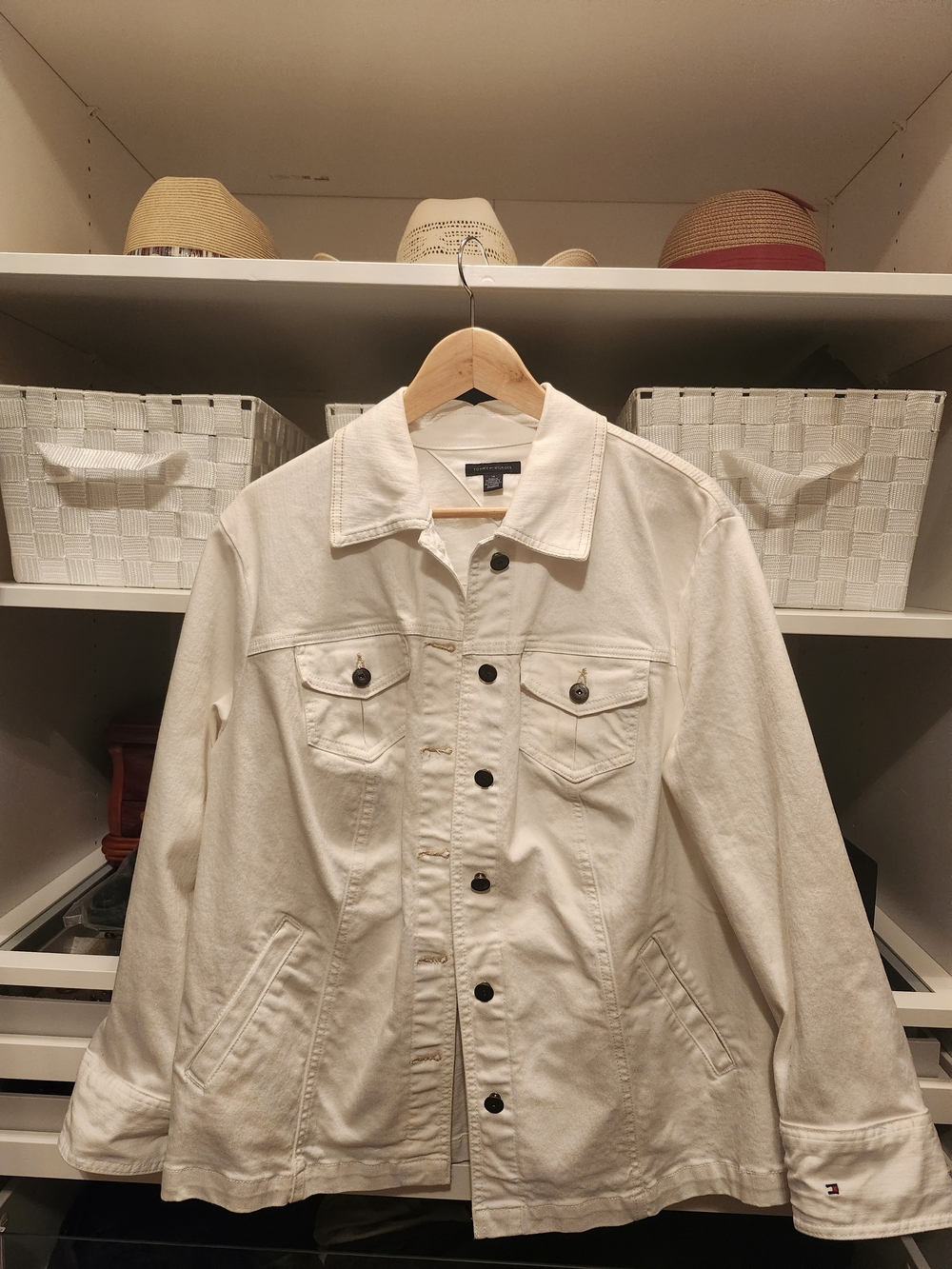 Tommy Hilfiger Men's Off-White Denim Jacket